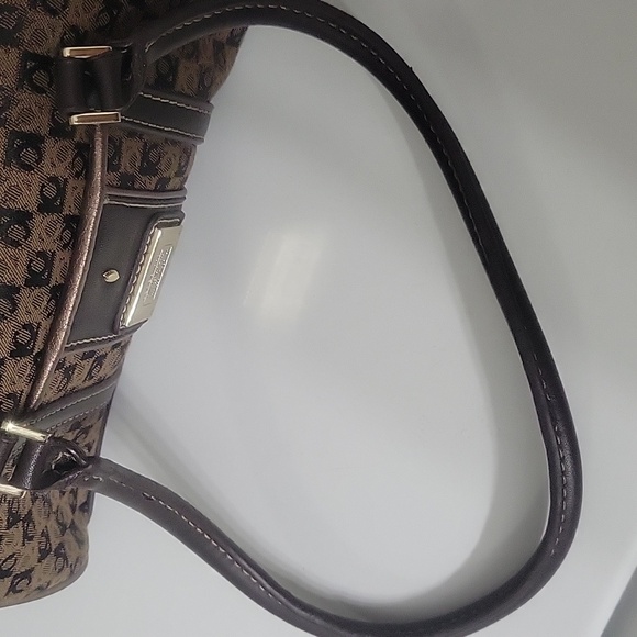 💥💥💥Limited time flash offer!!!💥💥💥Small, round, brown purse. - Picture 5 of 8